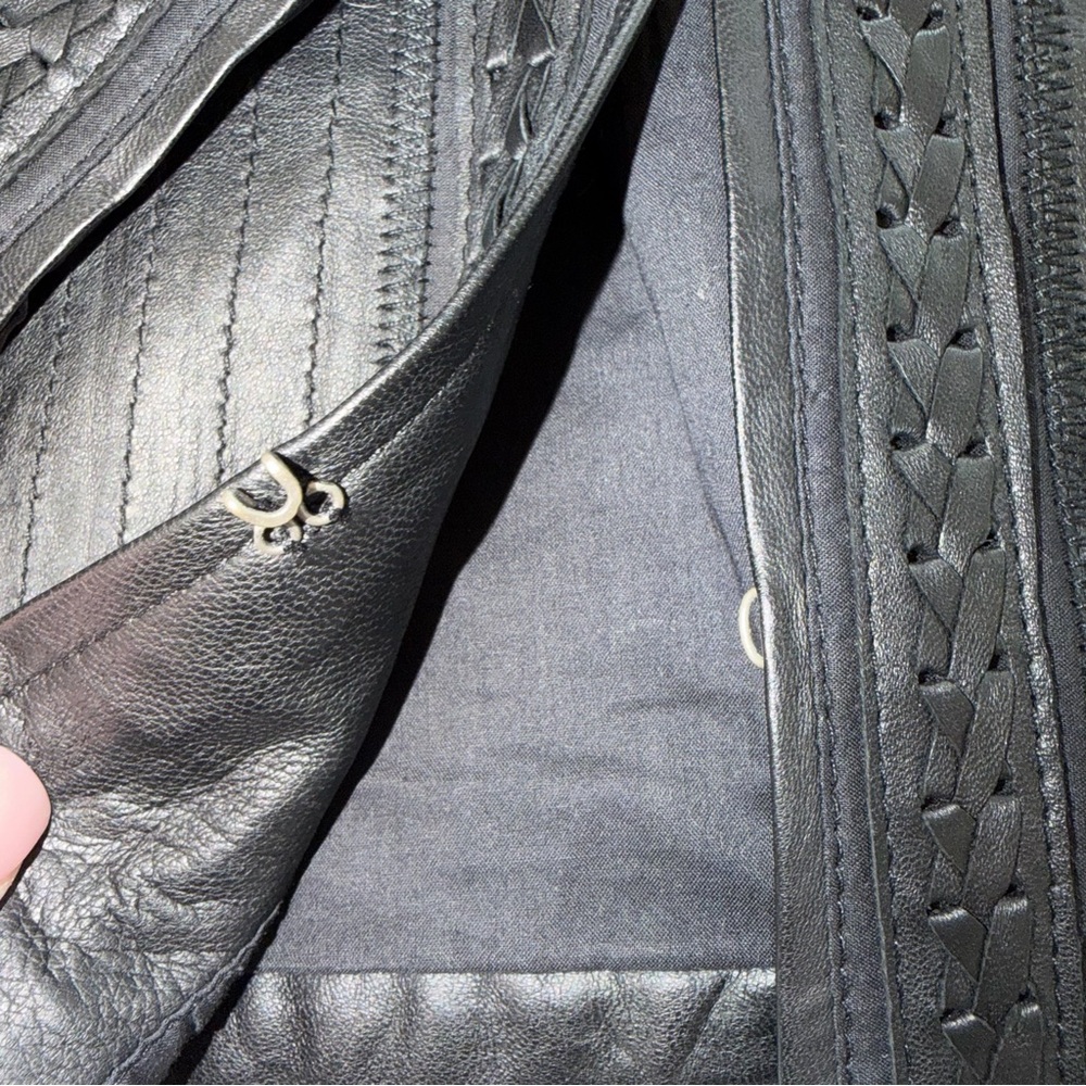 Peter Nygård Black Embroidered Lamb Leather Jacket Size 4 - Picture 5 of 9